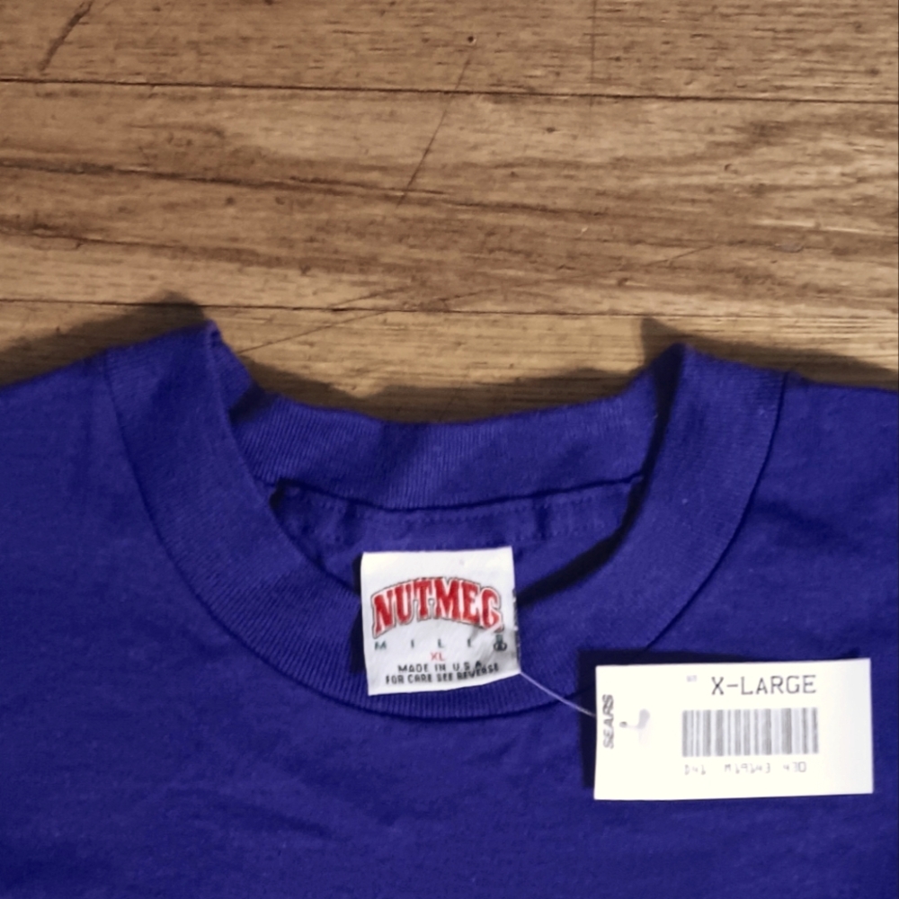 vintage single stitch Washington Huskies t-shirt NEW nwt deadstock football - Picture 3 of 3